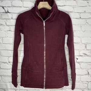 LULULEMON Radiant Jacket II Size 6 Cassis Full Zip W4BGCS Soft Cozy Slim Fit